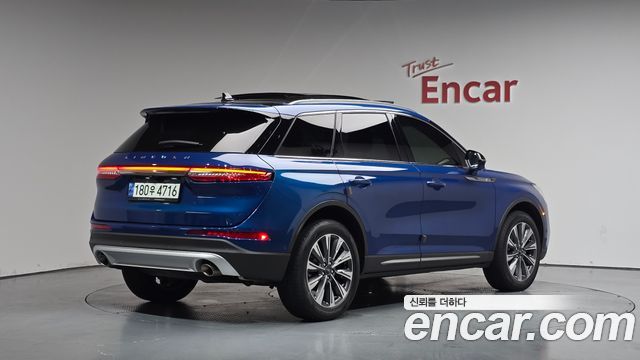 Lincoln Corsair 2.0 Reserve AWD 2021 — фото 2