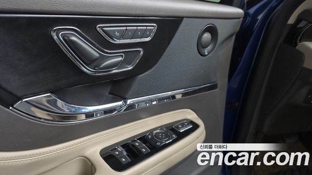 Lincoln Corsair 2.0 Reserve AWD 2021 — фото 24