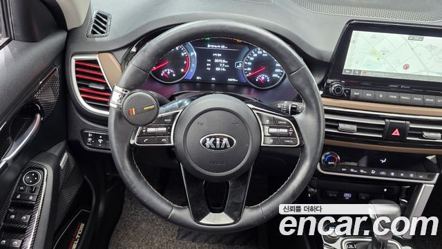 Kia Seltos Gasoline 1.6 Turbo 2WD Gravity 2021 — фото 13
