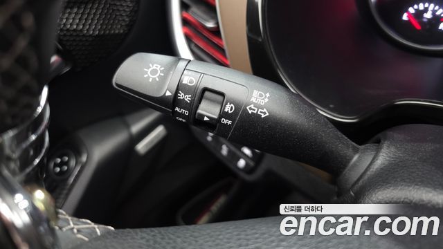 Kia Seltos Gasoline 1.6 Turbo 2WD Gravity 2021 — фото 20