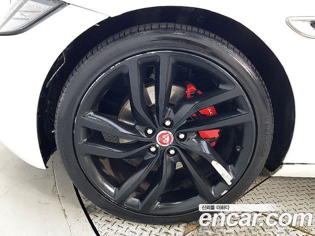 Jaguar XF (X260) 20d Prestige 2016 — фото 5