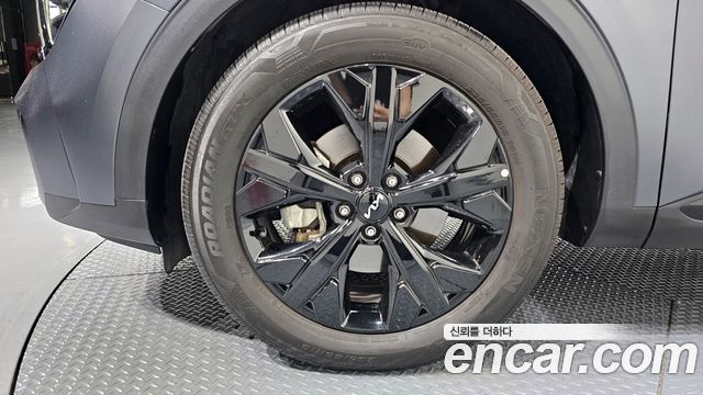 Kia Sportage (V) Gasoline 1.6 Turbo 4WD 30TH Edition 2024 — фото 5