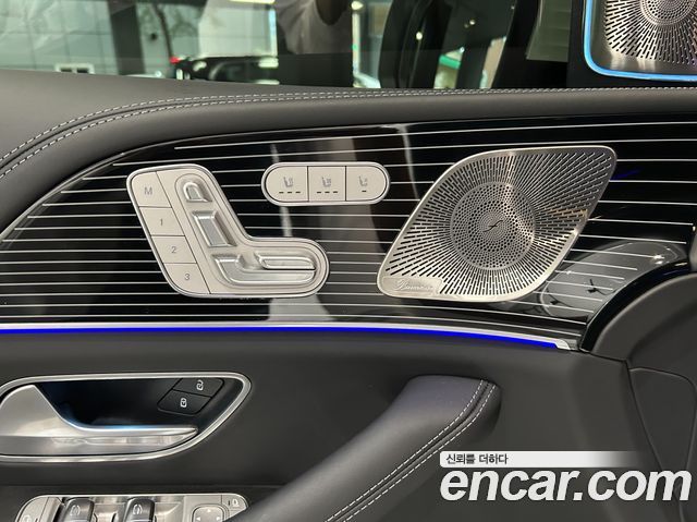 Mercedes-Benz GLS-Class (X167) Maybach GLS600 4MATIC 2025 — фото 17
