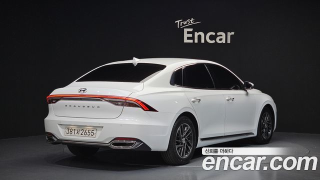 Hyundai Grandeur (IG) 2.5 Premium 2023 — фото 2