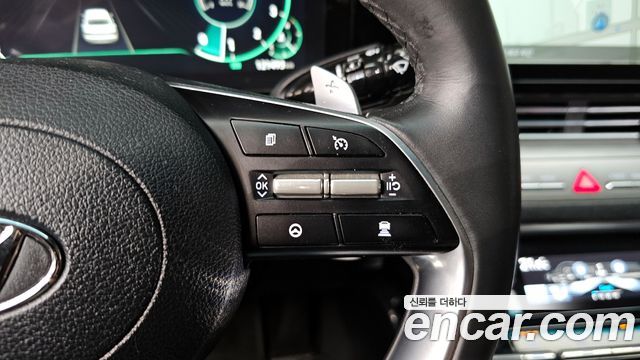 Hyundai Grandeur (IG) 2.5 Premium 2023 — фото 19
