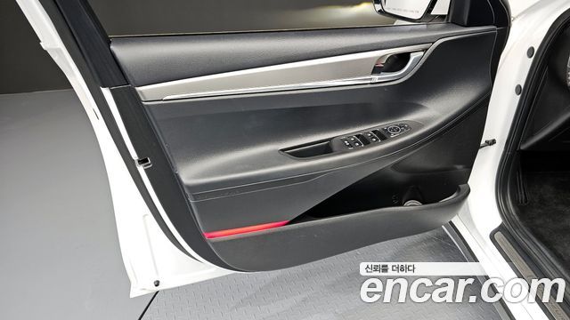 Hyundai Grandeur (IG) 2.5 Premium 2023 — фото 30