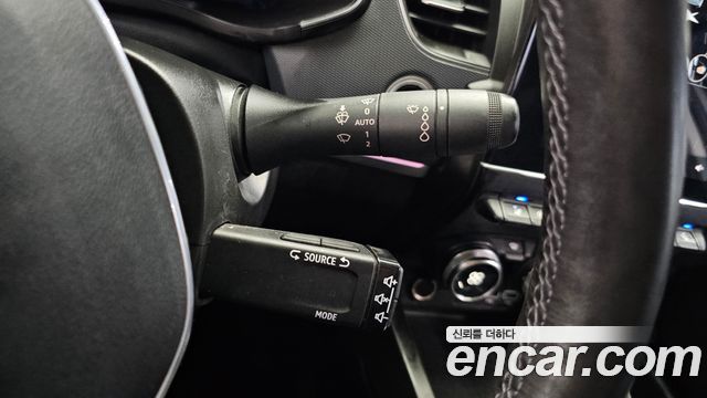 Renault Korea XM3 1.3 TCe RE Signature 2023 — фото 29