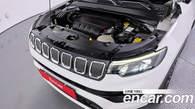 Jeep Compass (II) 2.4 Limitied AWD 2022 — фото 6