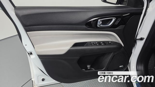 Jeep Compass (II) 2.4 Limitied AWD 2022 — фото 24