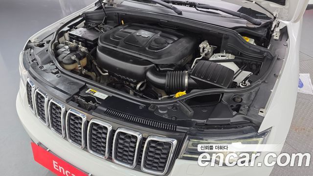 Jeep Grand Cherokee 3.6 Limited WK2 2018 — фото 6