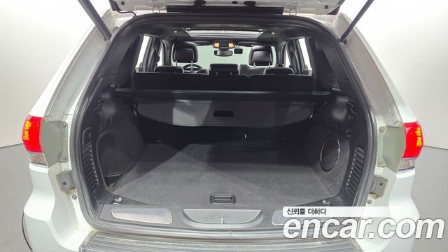 Jeep Grand Cherokee 3.6 Limited WK2 2018 — фото 18