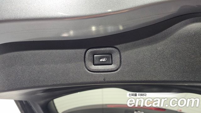 Renault Korea QM6 2.0 LPe RE 2WD 2020 — фото 33