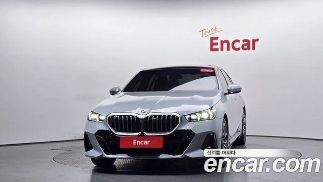 BMW 5 Series (G60) 520i M Sport 2025 — фото 3