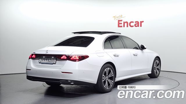 Mercedes-Benz E-Class (W214) E200 Avantgarde 2024 — фото 2