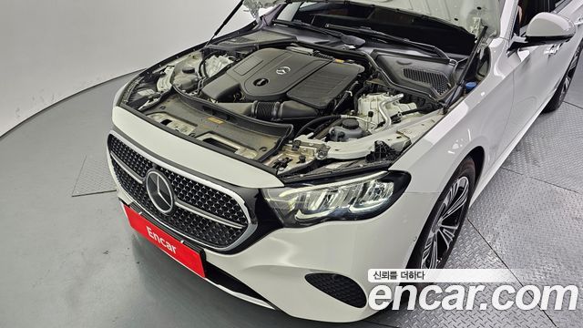 Mercedes-Benz E-Class (W214) E200 Avantgarde 2024 — фото 6