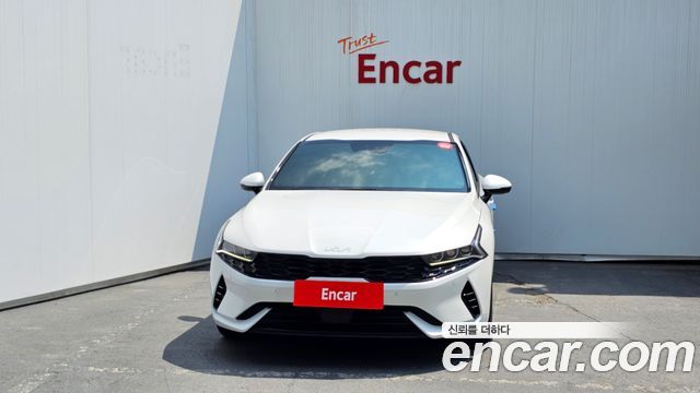 Kia K5 Hybrid (III) Signature 2023 — фото 3