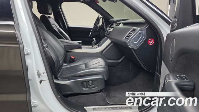 Land Rover Range Rover Sport (II) 3.0 SC HSE Dynamic 2019 — фото 11