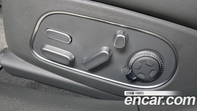 Genesis G90 (RS4) Gasoline 3.5 Turbo AWD 2022 — фото 34