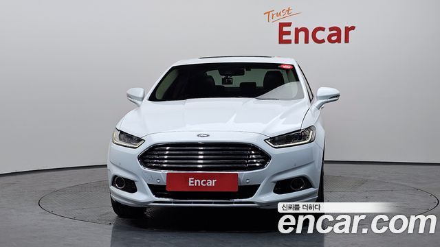 Ford Mondeo (IV) 2.0 Titanium 2017 — фото 3