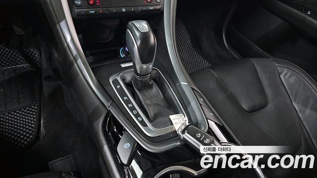 Ford Mondeo (IV) 2.0 Titanium 2017 — фото 9
