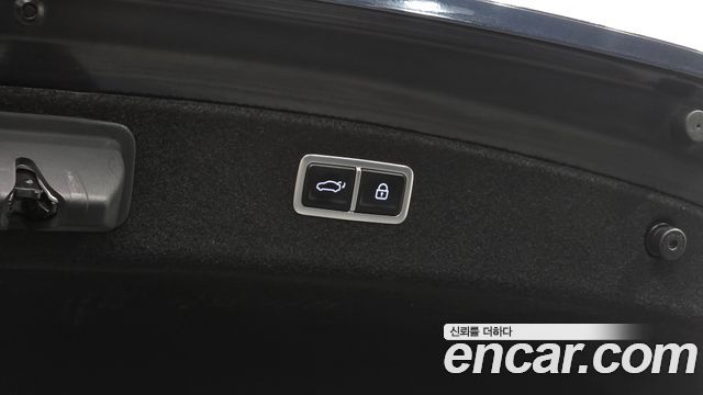 Genesis G80 (RG3) Gasoline 2.5 Turbo AWD 2022 — фото 24