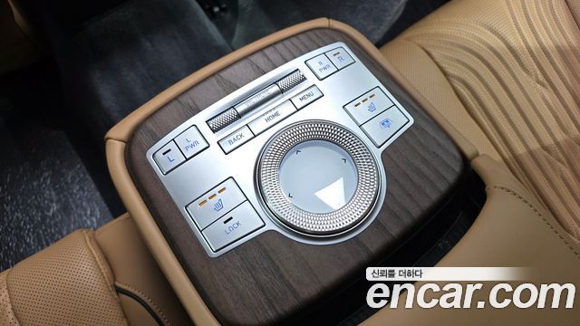 Genesis G80 (RG3) Gasoline 2.5 Turbo AWD 2022 — фото 39