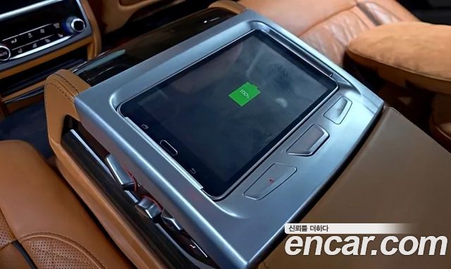 BMW 7 Series (G11) 730d xDrive Design Pure Excellence 2021 — фото 24