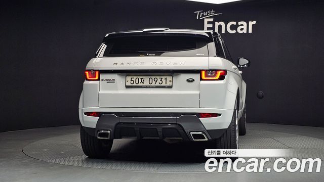 Land Rover Range Rover Evoque 2.0 TD4 HSE Dynamic 2016 — фото 4