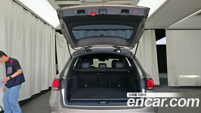 Mercedes-Benz GLC-Class (X253) GLC300e 4MATIC 2021 — фото 20