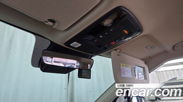 Kia Carnival (IV) Diesel 9-Seater Prestige 2023 — фото 18