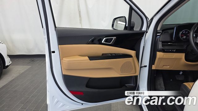 Kia Carnival (IV) Diesel 9-Seater Prestige 2023 — фото 24