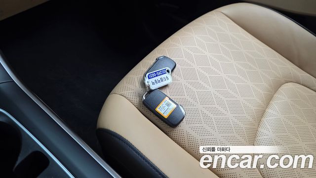 Kia Carnival (IV) Diesel 9-Seater Prestige 2023 — фото 27