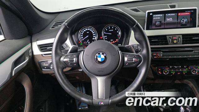 BMW X1 (F48) xDrive 20i M Sport 2022 — фото 14