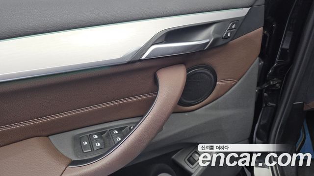 BMW X1 (F48) xDrive 20i M Sport 2022 — фото 28