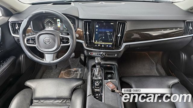 Volvo S90 D4 Momentum 2018 — фото 7