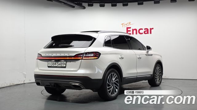 Lincoln Nautilus (I) 2.7 Reserve AWD 2019 — фото 2