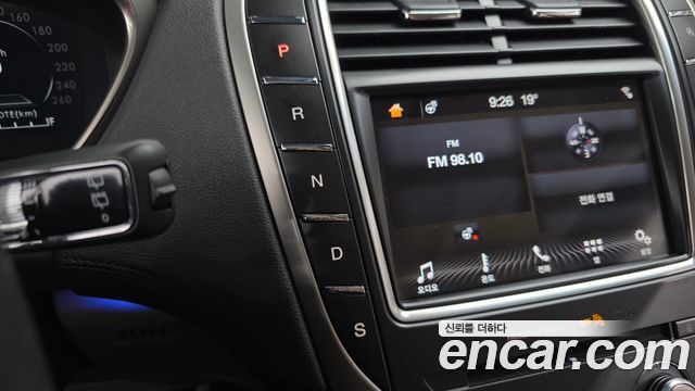 Lincoln Nautilus (I) 2.7 Reserve AWD 2019 — фото 9
