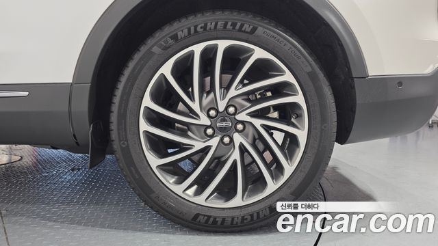 Lincoln Nautilus (I) 2.7 Reserve AWD 2019 — фото 21