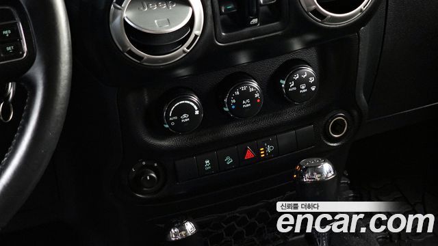 Jeep Wrangler (JK) 3.6 Rubicon 4Door 2016 — фото 24