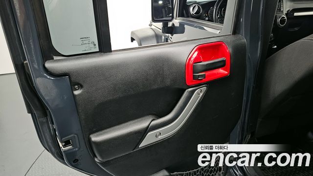 Jeep Wrangler (JK) 3.6 Rubicon 4Door 2016 — фото 31