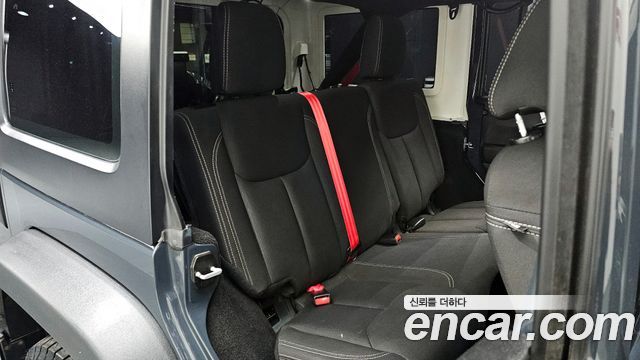 Jeep Wrangler (JK) 3.6 Rubicon 4Door 2016 — фото 32