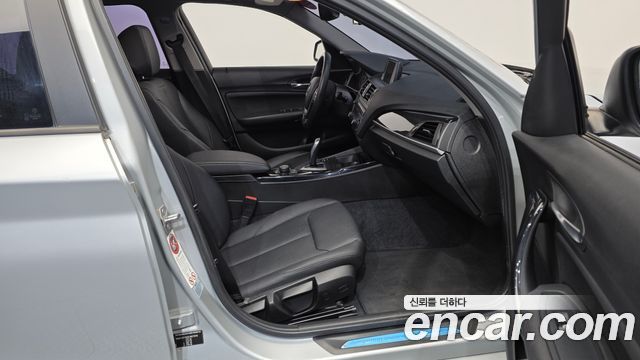 BMW 1 Series (F20) 118d Urban 5Dr 2013 — фото 15