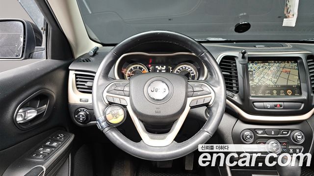 Jeep Cherokee (KL) 2.4 Longitude AWD 2017 — фото 12