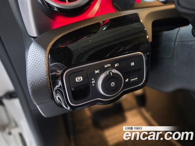 Mercedes-Benz CLA-Class (C118) CLA250 4MATIC 2022 — фото 10