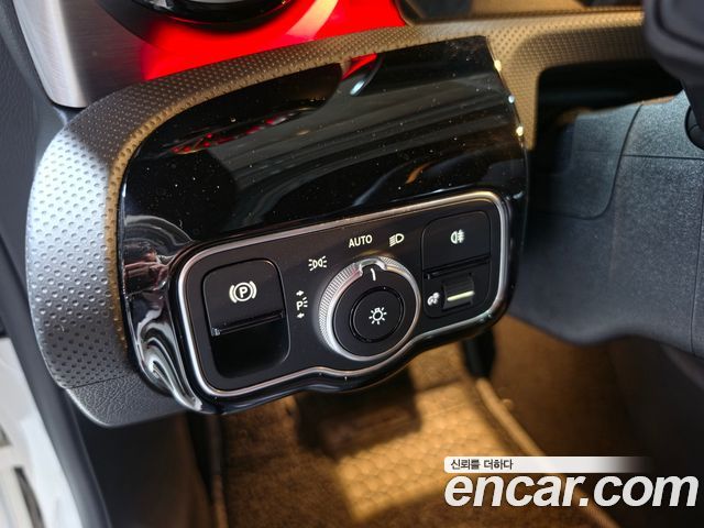 Mercedes-Benz CLA-Class (C118) CLA250 4MATIC 2022 — фото 14