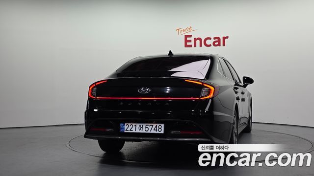 Hyundai Sonata (DN8) 2.0 Premium 2021 — фото 4