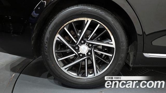 Hyundai Grandeur (IG) 3.0 LPi Rent Car Modern 2021 — фото 5