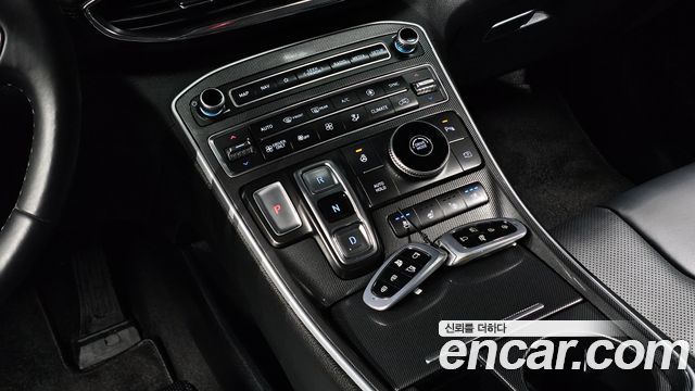 Hyundai Santa Fe HEV 1.6 2WD Exclusive 2023 — фото 9