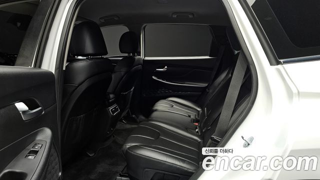Hyundai Santa Fe HEV 1.6 2WD Exclusive 2023 — фото 12