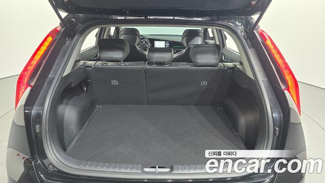 Kia Niro EV Air 2024 — фото 17